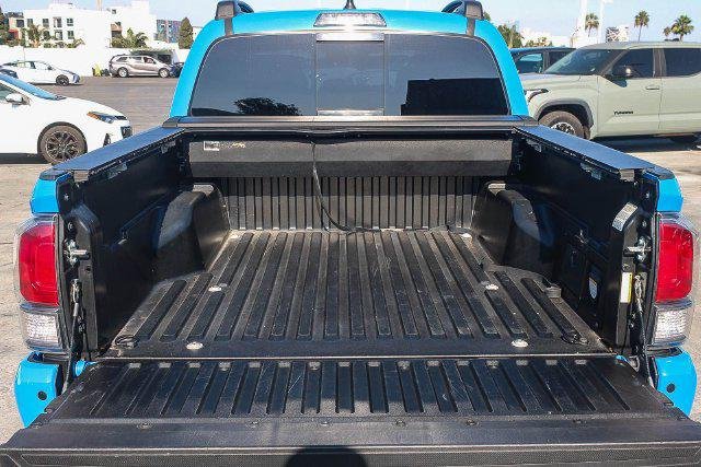 Certified Used 2021 VOODOO BLUE Toyota  image 25
