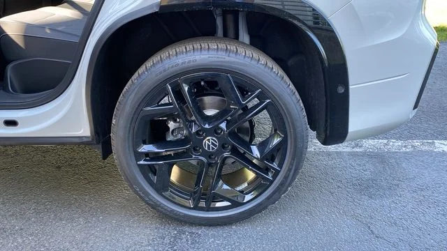 New 2026 White/off-white Volkswagen 2.0T SE R-Line Black image 26