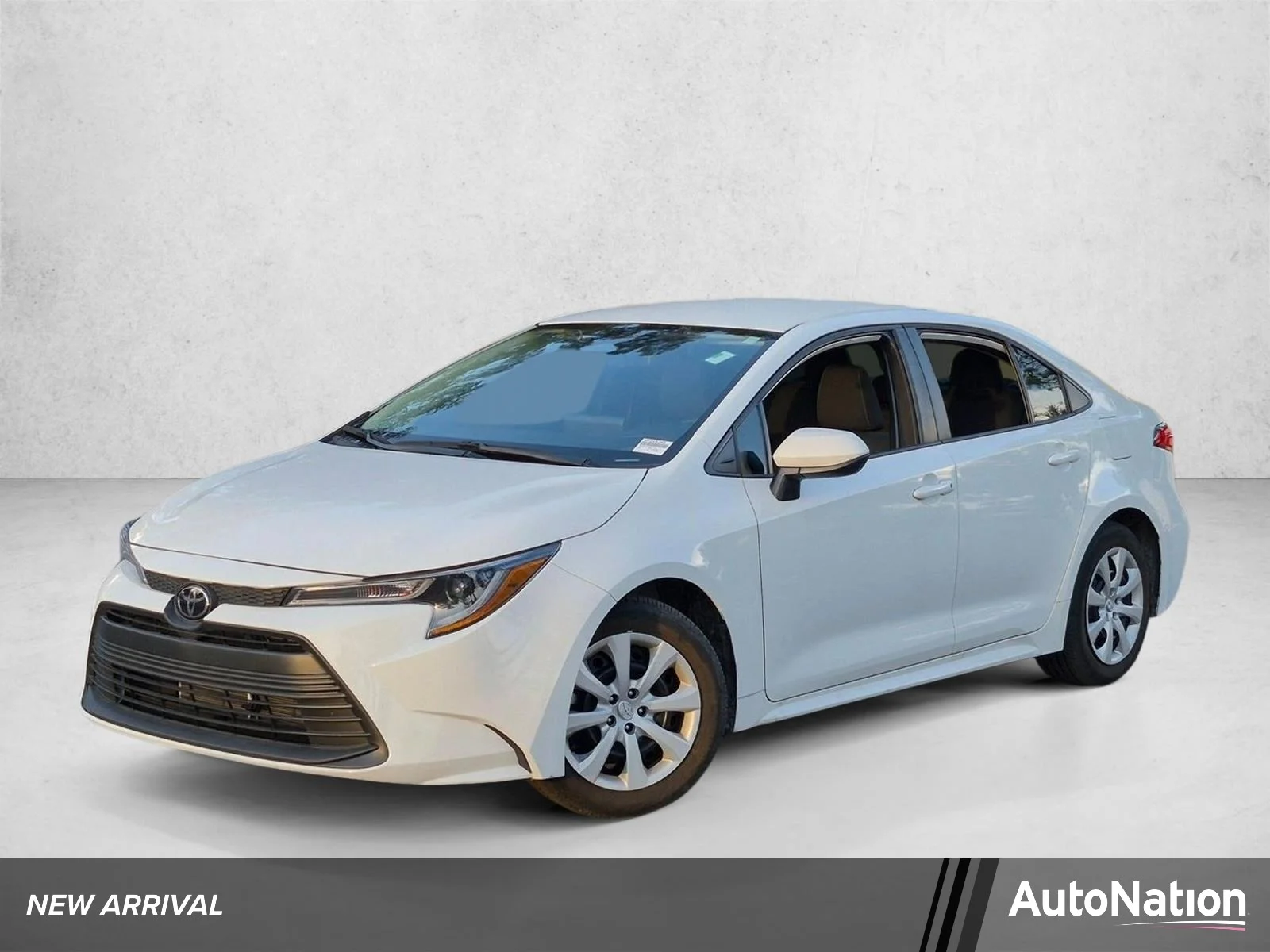 Used 2024 Ice Cap Toyota LE image 1