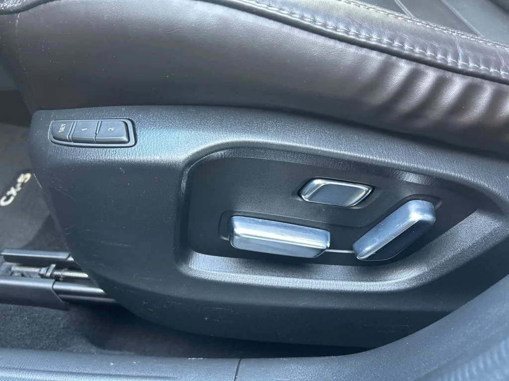 Used 2022 Jet Black Mazda 2.5 Turbo Signature image 14