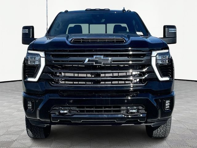 New 2026 Black Chevrolet High Country image 2