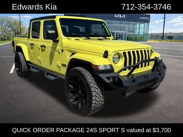 2023 Jeep Gladiator