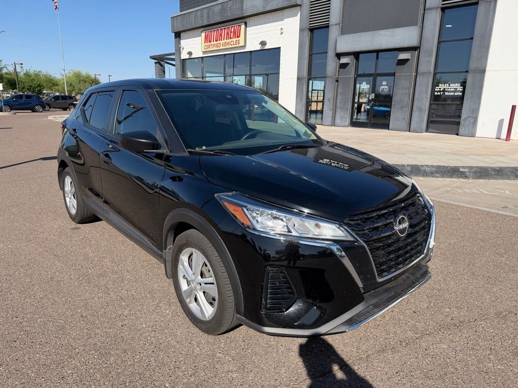 2022 Nissan Kicks 1.6 S's photo