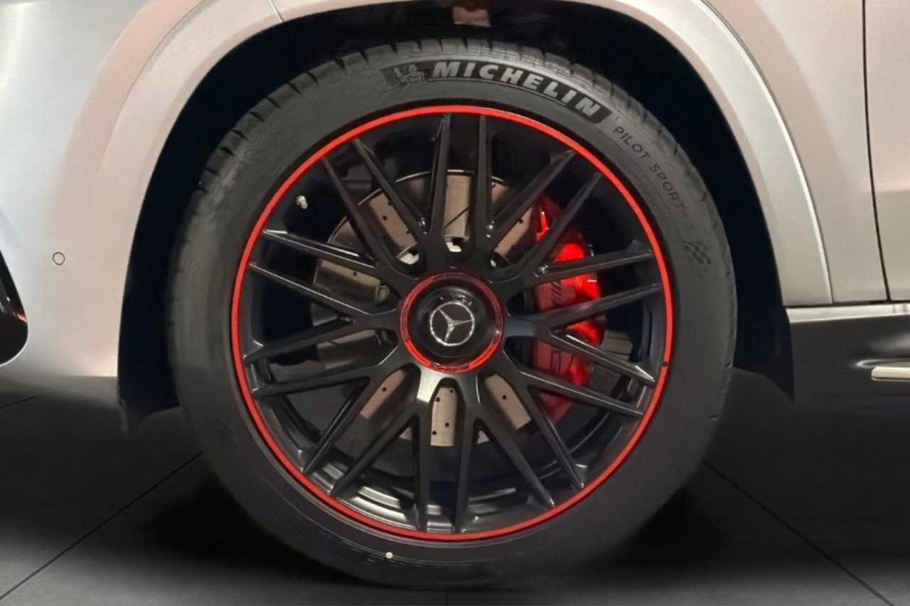 New 2026 MANUFAKTUR Signature Cirrus Silver Magno Mercedes-Benz AMG® GLS 63 4MATIC+ SUV image 28
