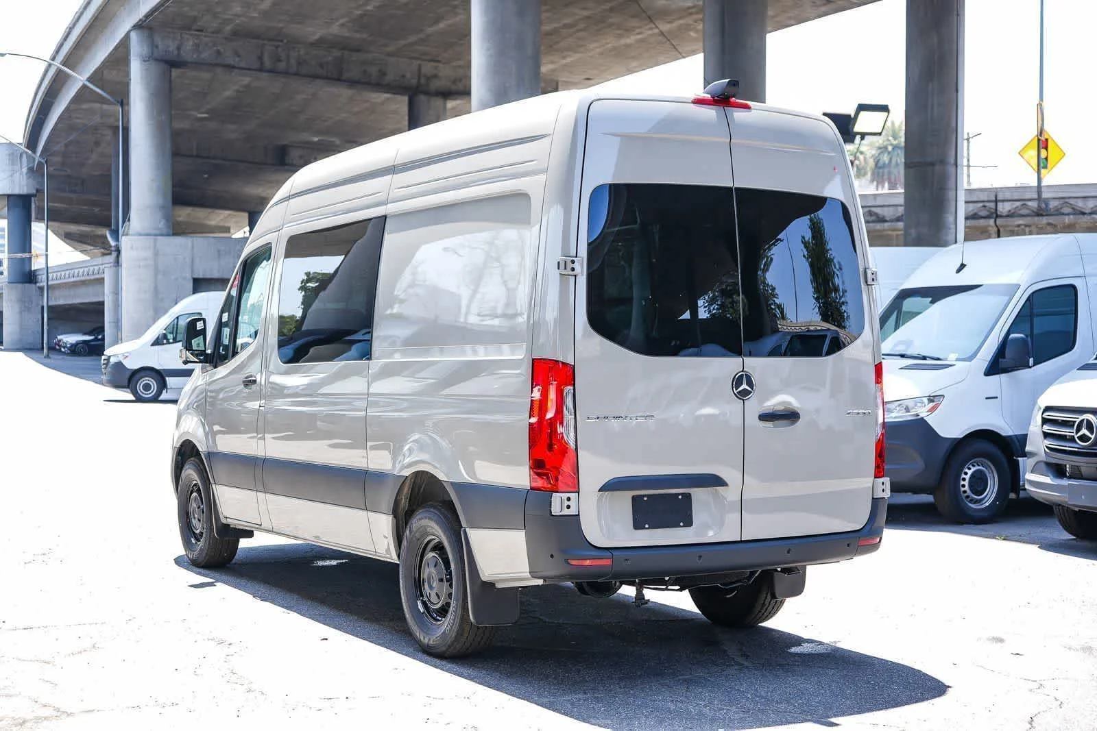 New 2026 Stone Gray Mercedes-Benz Crew 144WB High Roof RWD 2.0L I4 Diesel Turbo HO image 9