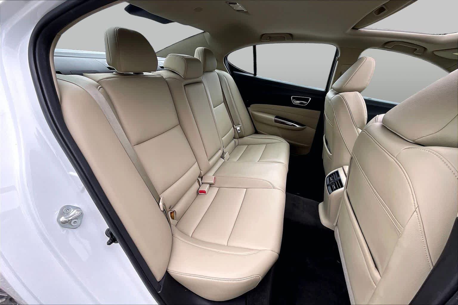 2018 Acura TLX Base - Photo 19