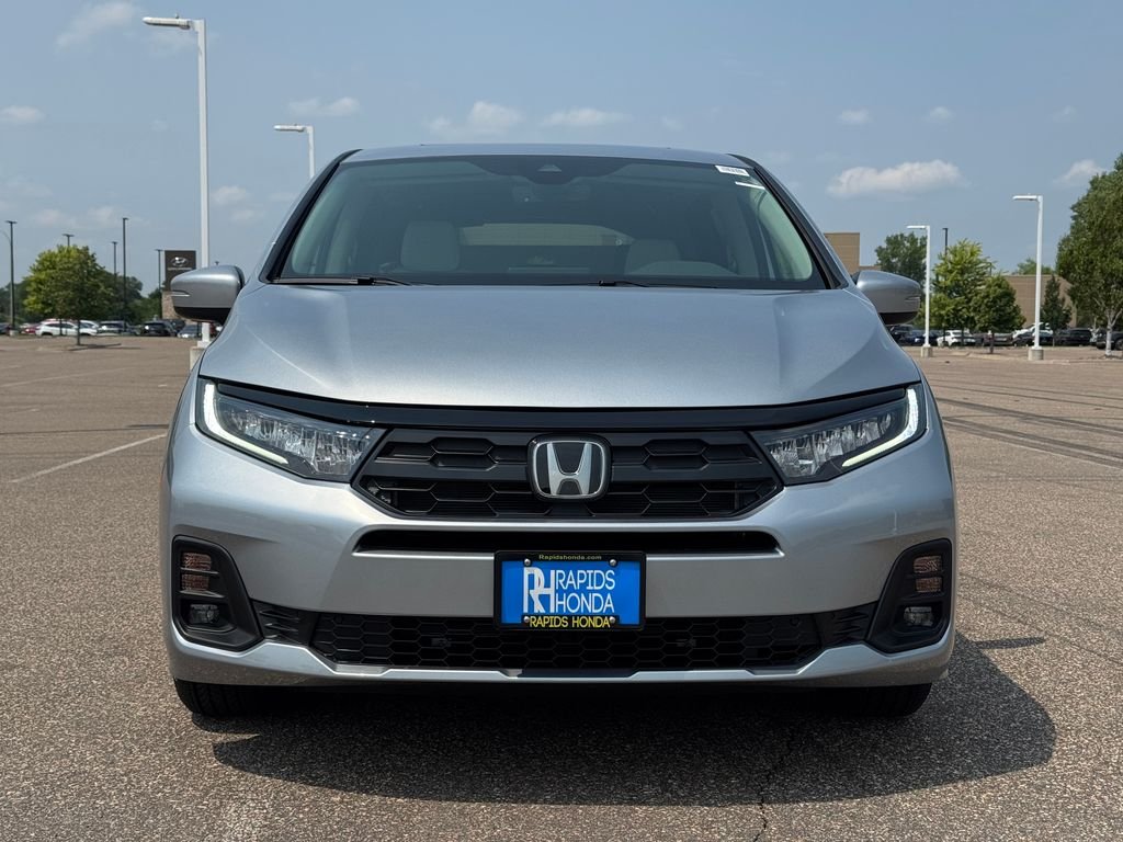 New 2026 Solar Silver Metallic Honda EX-L image 2
