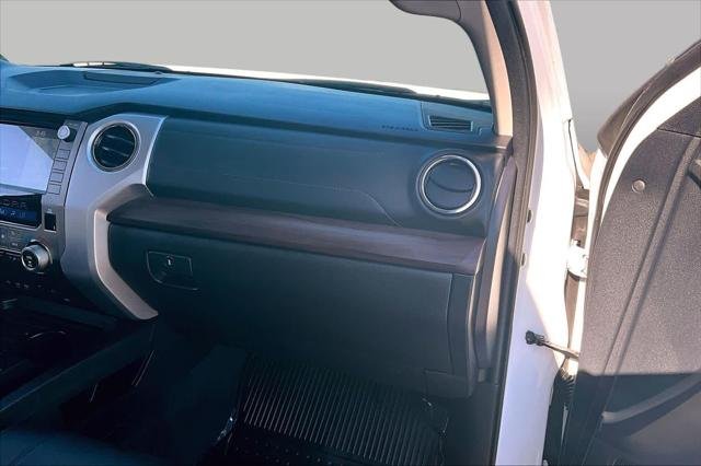 Certified Used 2021 ICE CAP Toyota  image 18
