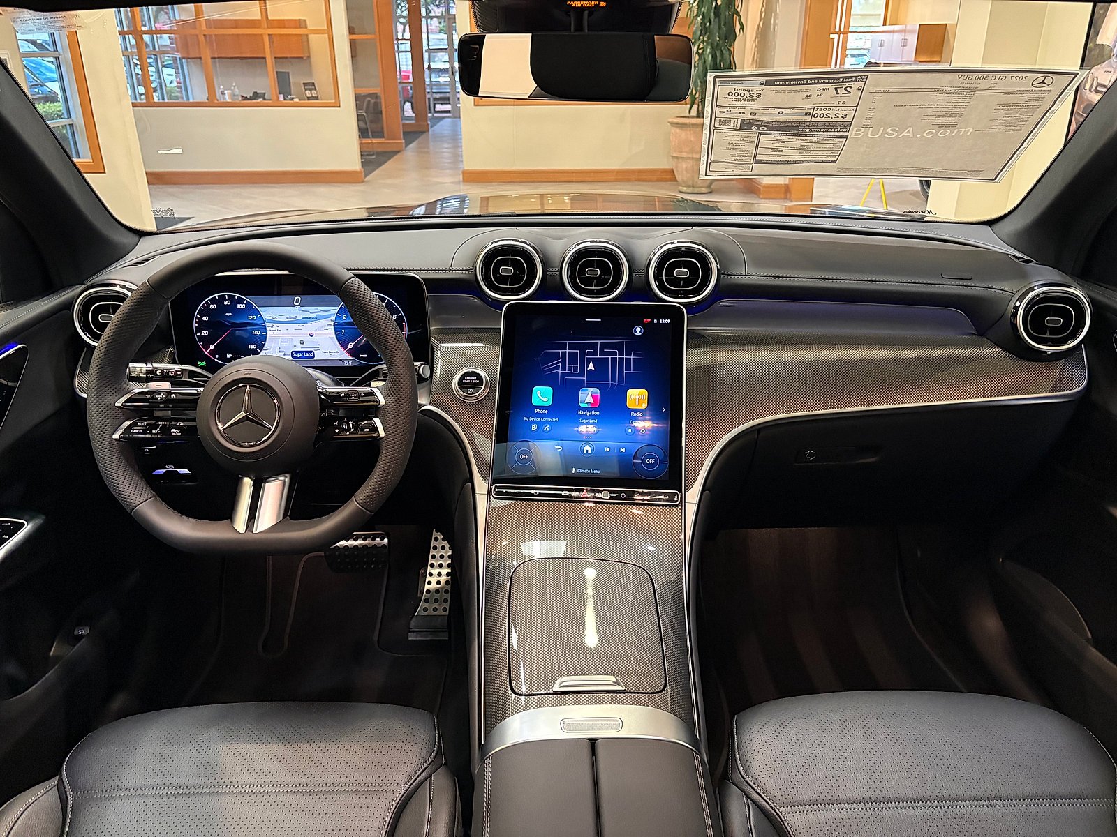 New 2027 MANUFAKTUR exclusive graphite grey magno Mercedes-Benz GLC 300 image 47