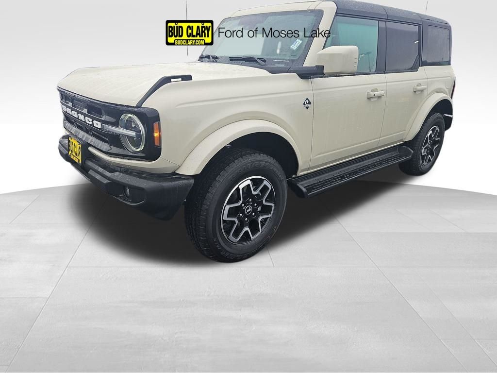 2025 Ford Bronco Outer Banks 4x4's photo