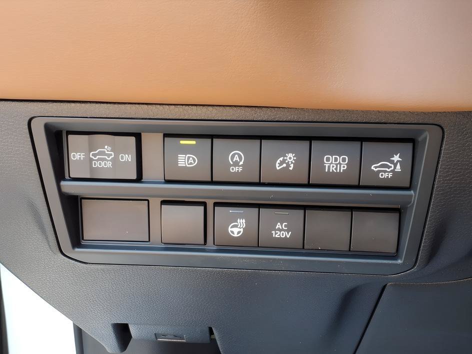 New 2026 Wind Chill Pearl Toyota 1794 Edition image 15