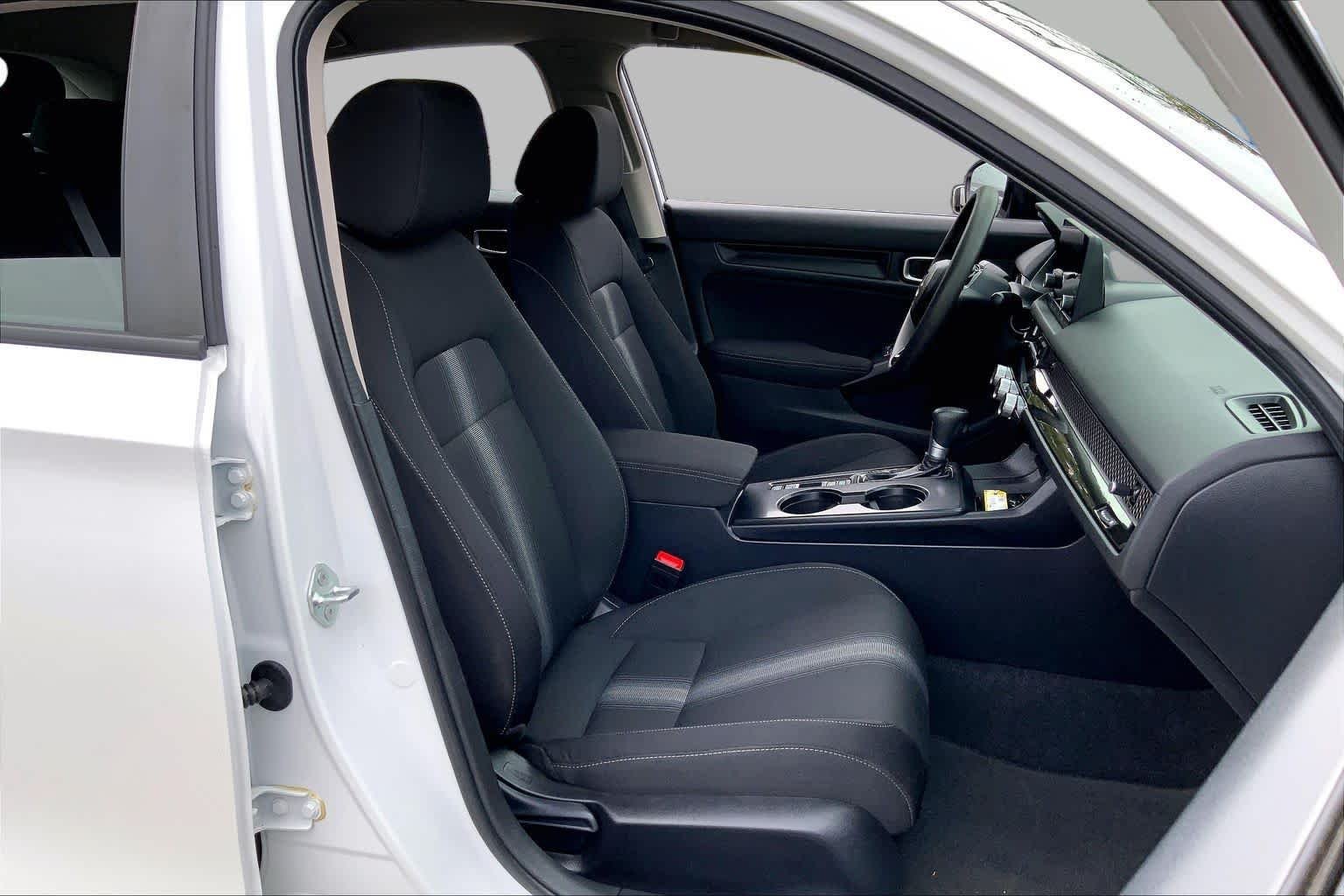 Certified Used 2024 Platinum White Pearl Honda LX image 8