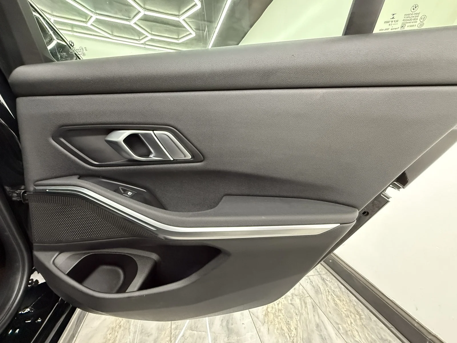 Used 2019 Jet Black BMW 330i xDrive image 38