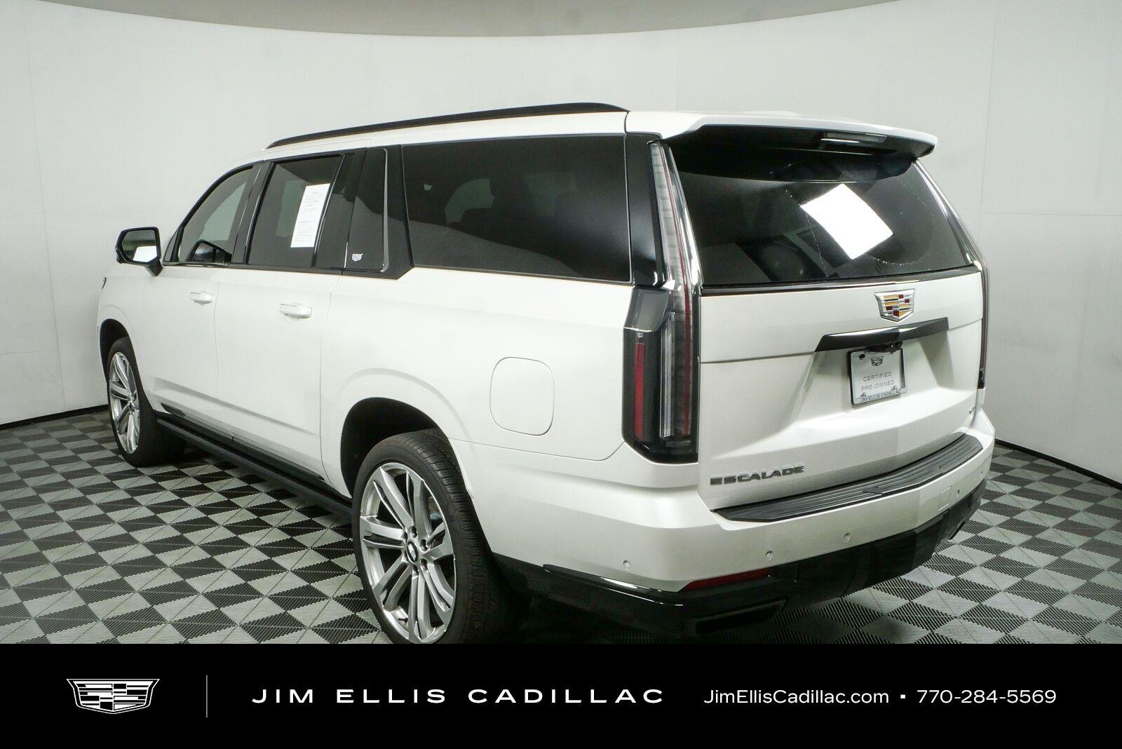 2025 Cadillac Escalade ESV Sport Platinum - Photo 32