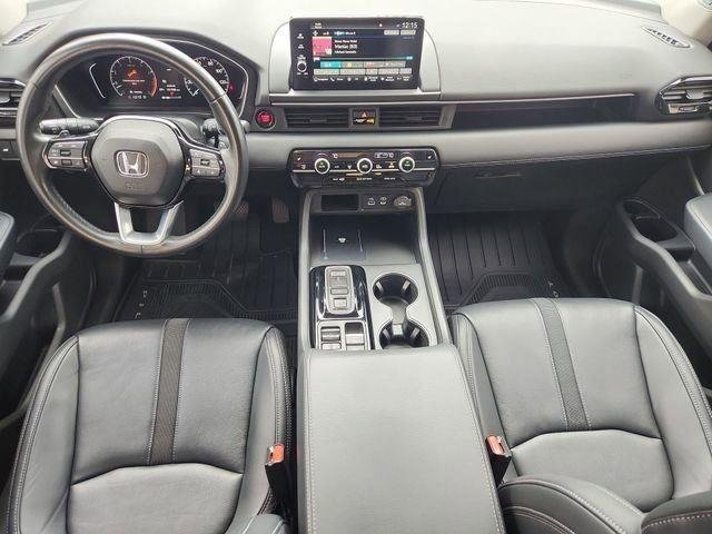 Used 2023 White Honda Touring image 21