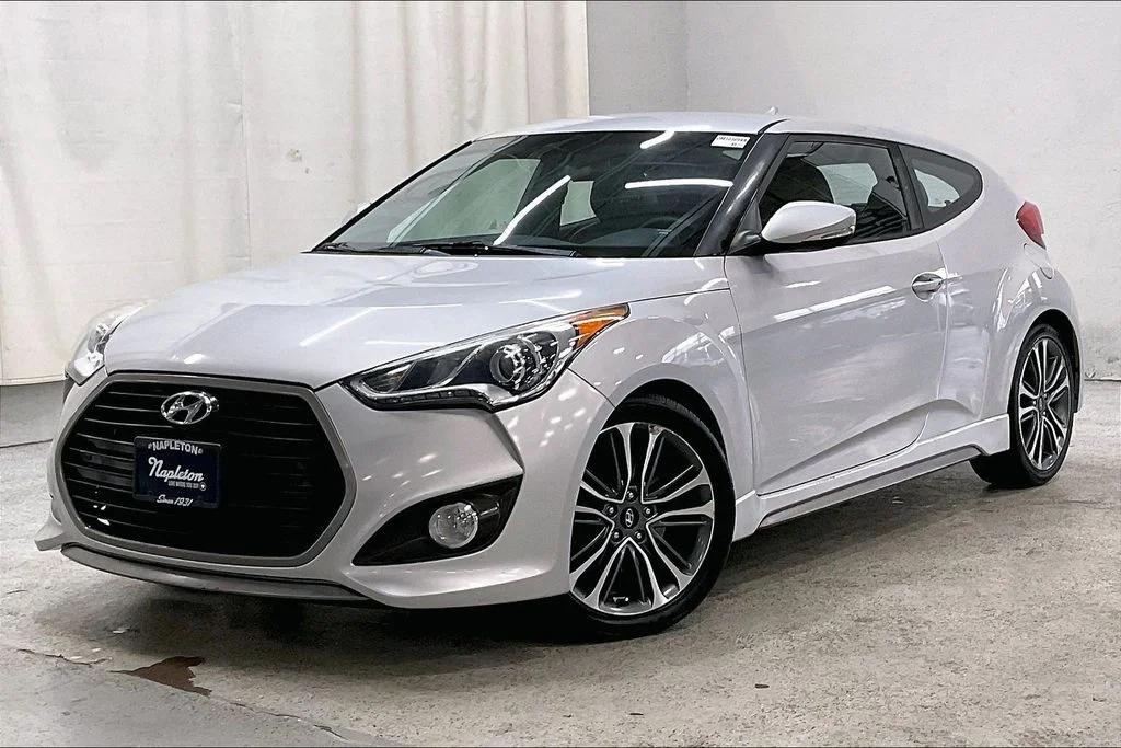 Used 2016 Silver Hyundai Turbo image 12