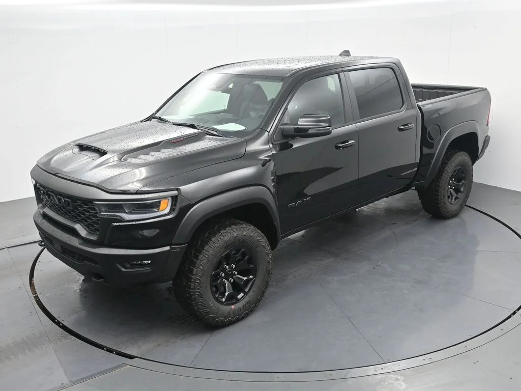 New 2026 Diamond Black Crystal Pearl-Coat Exterior Paint RAM RHO image 21