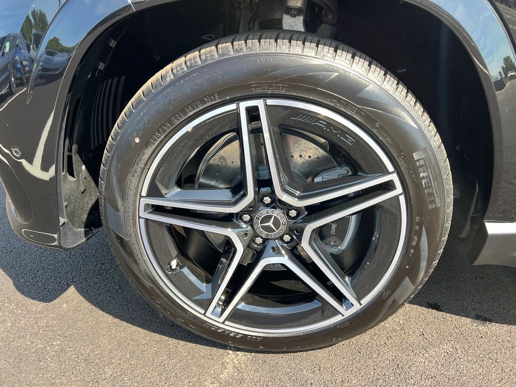 New 2026 Obsidian Black Metallic Mercedes-Benz GLS 450 image 35