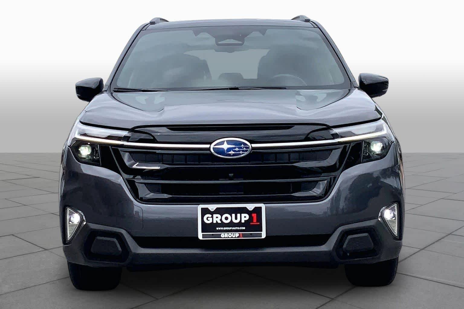 Used 2025 Magnetite Gray Metallic Subaru Touring image 4