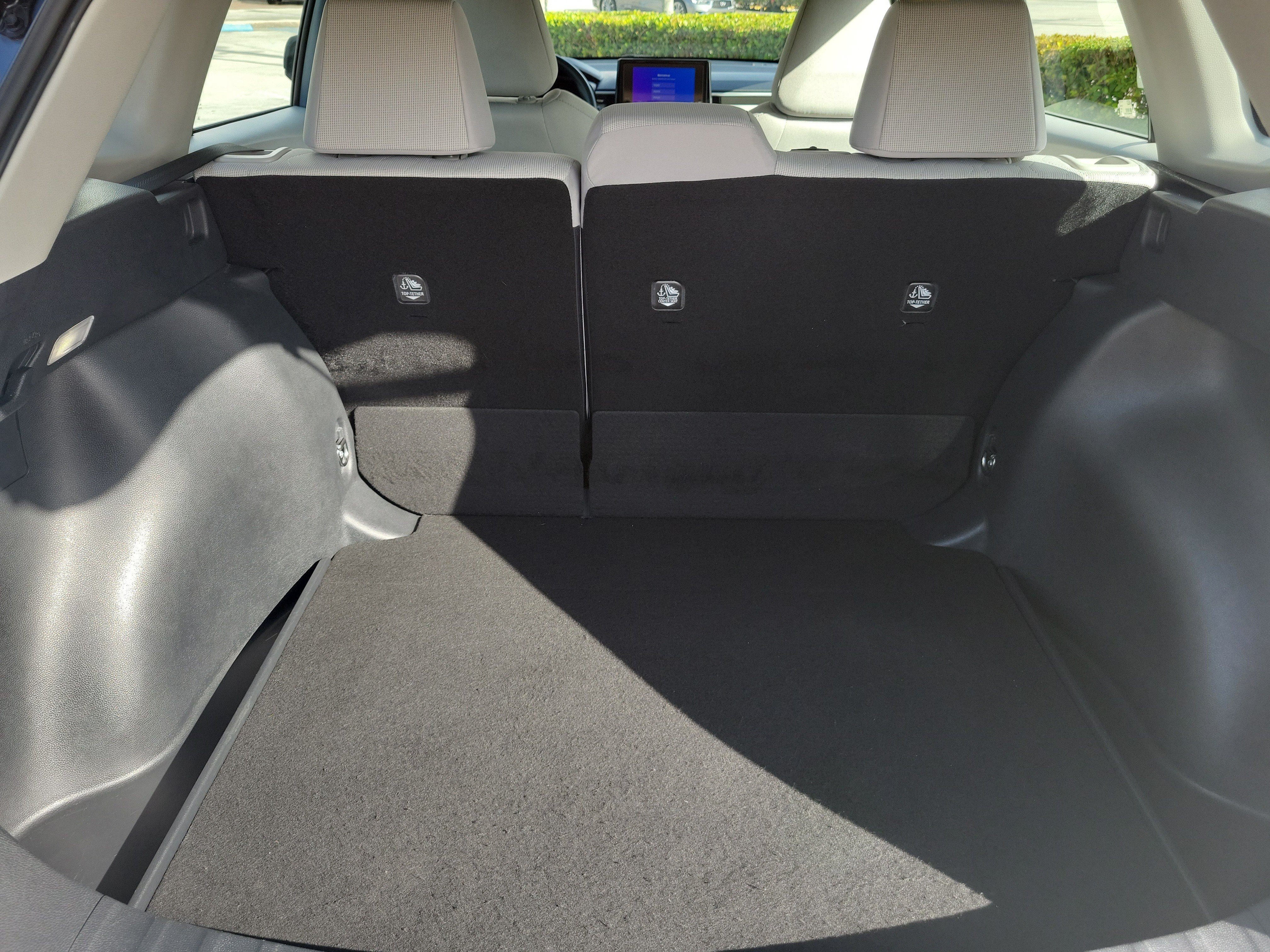 Used 2025 Celestite Toyota L image 10