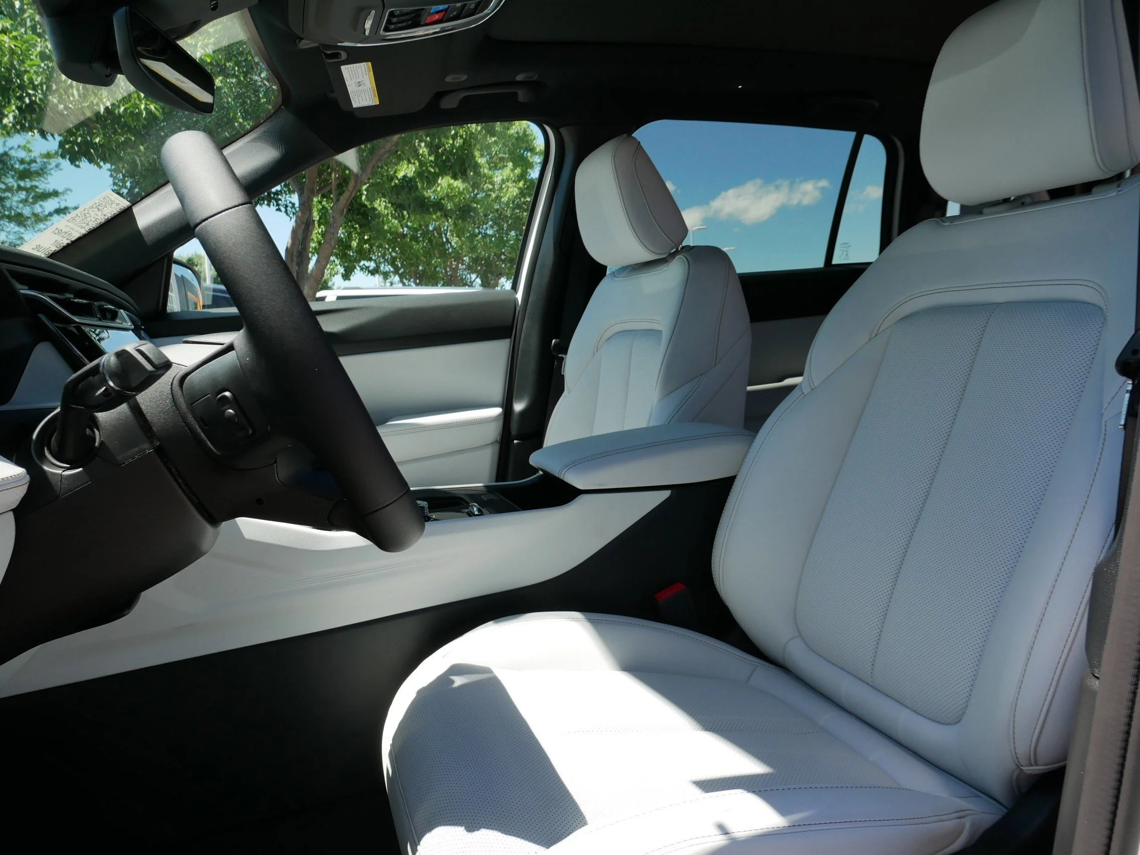 New 2026 Bright White Clearcoat Jeep Limited image 9