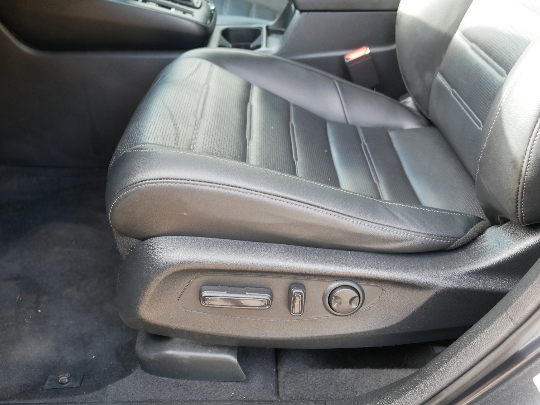 Used 2023 Meteorite Gray Metallic Honda EX-L image 20