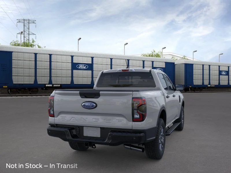New 2026 Avalanche Ford XLT image 9