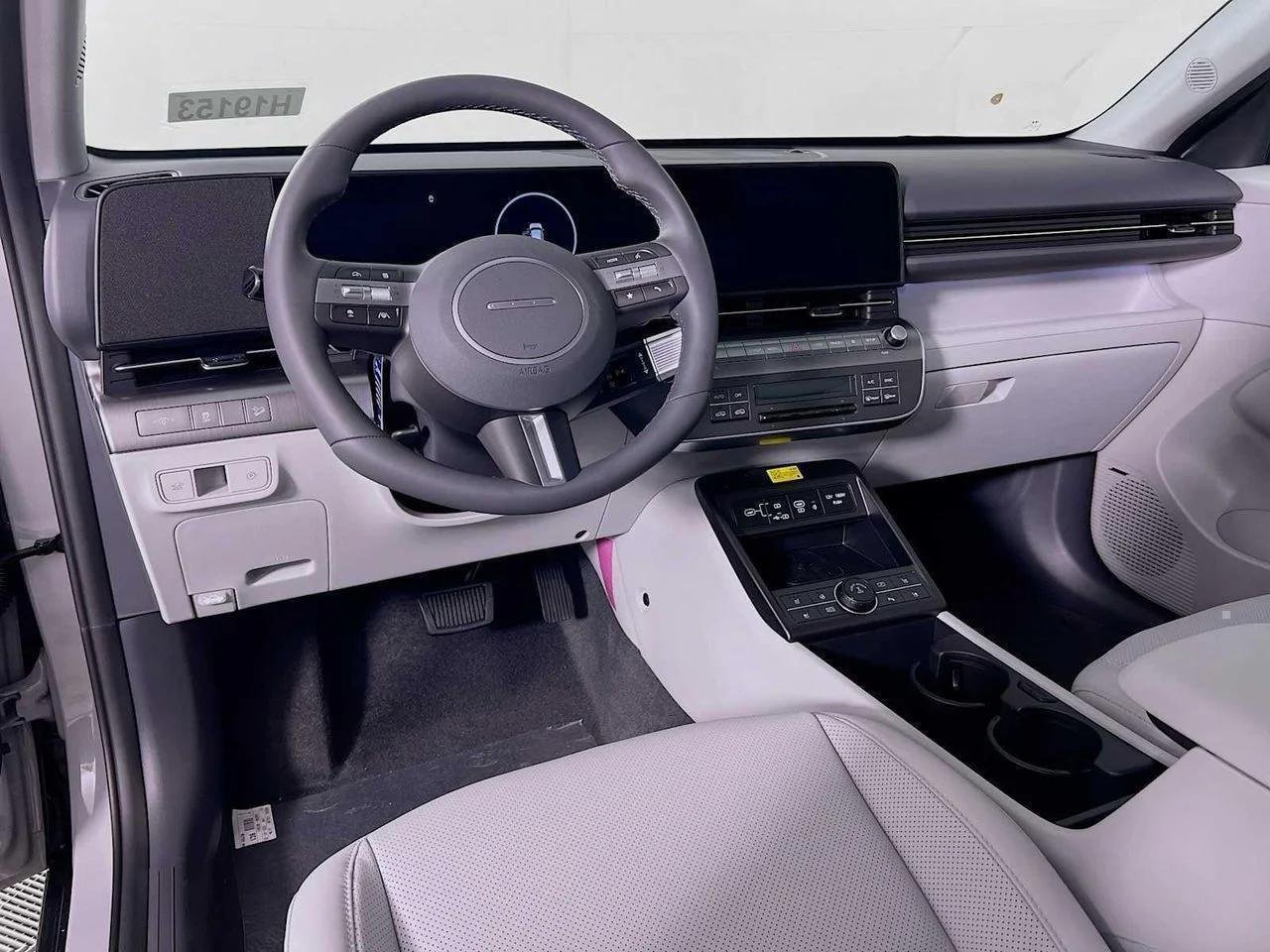 New 2026 Cyber Gray Metallic Hyundai Limited AWD image 7