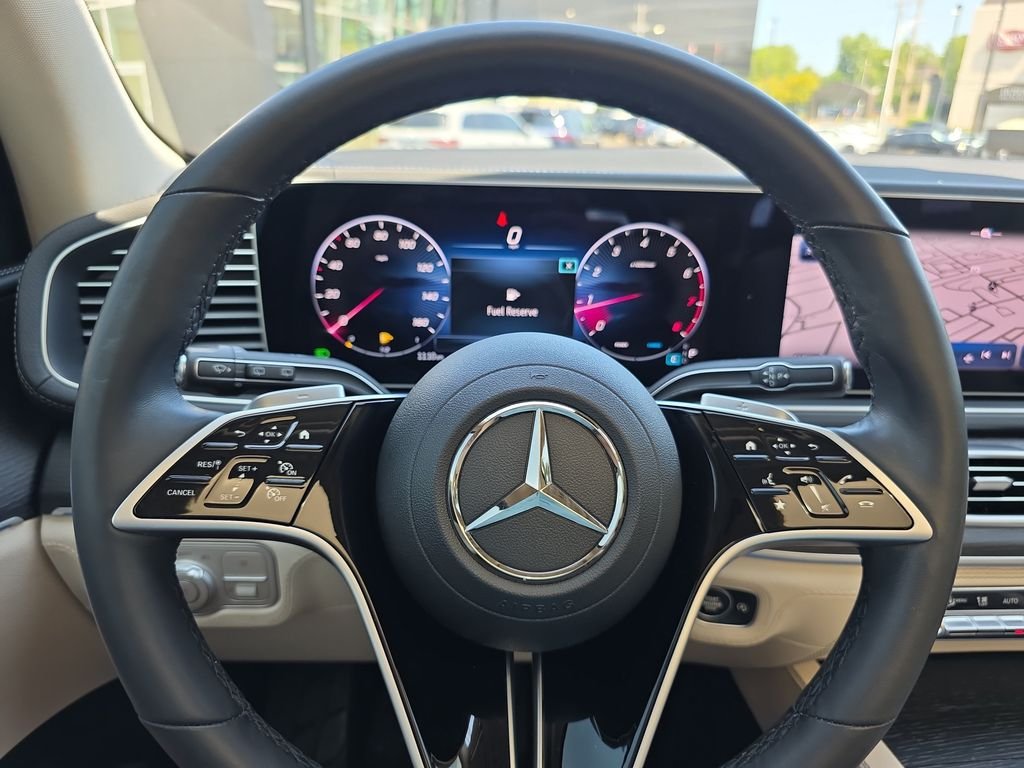 Certified Used 2024  Mercedes-Benz GLE 450 image 20