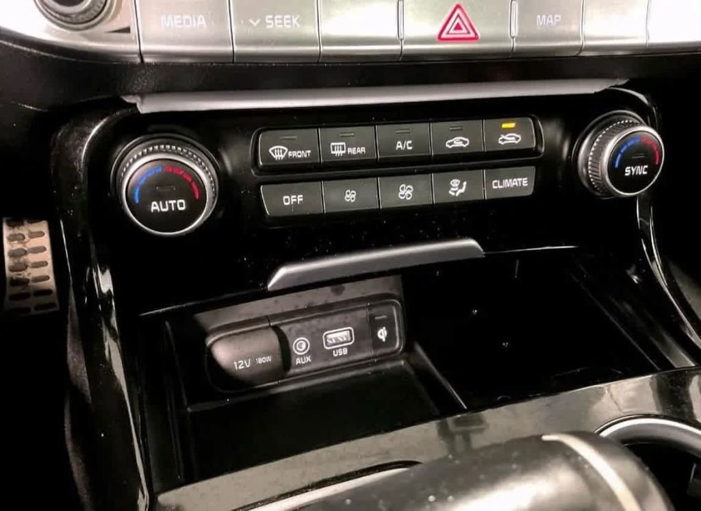 Used 2020 Gray Kia GT-Line image 26
