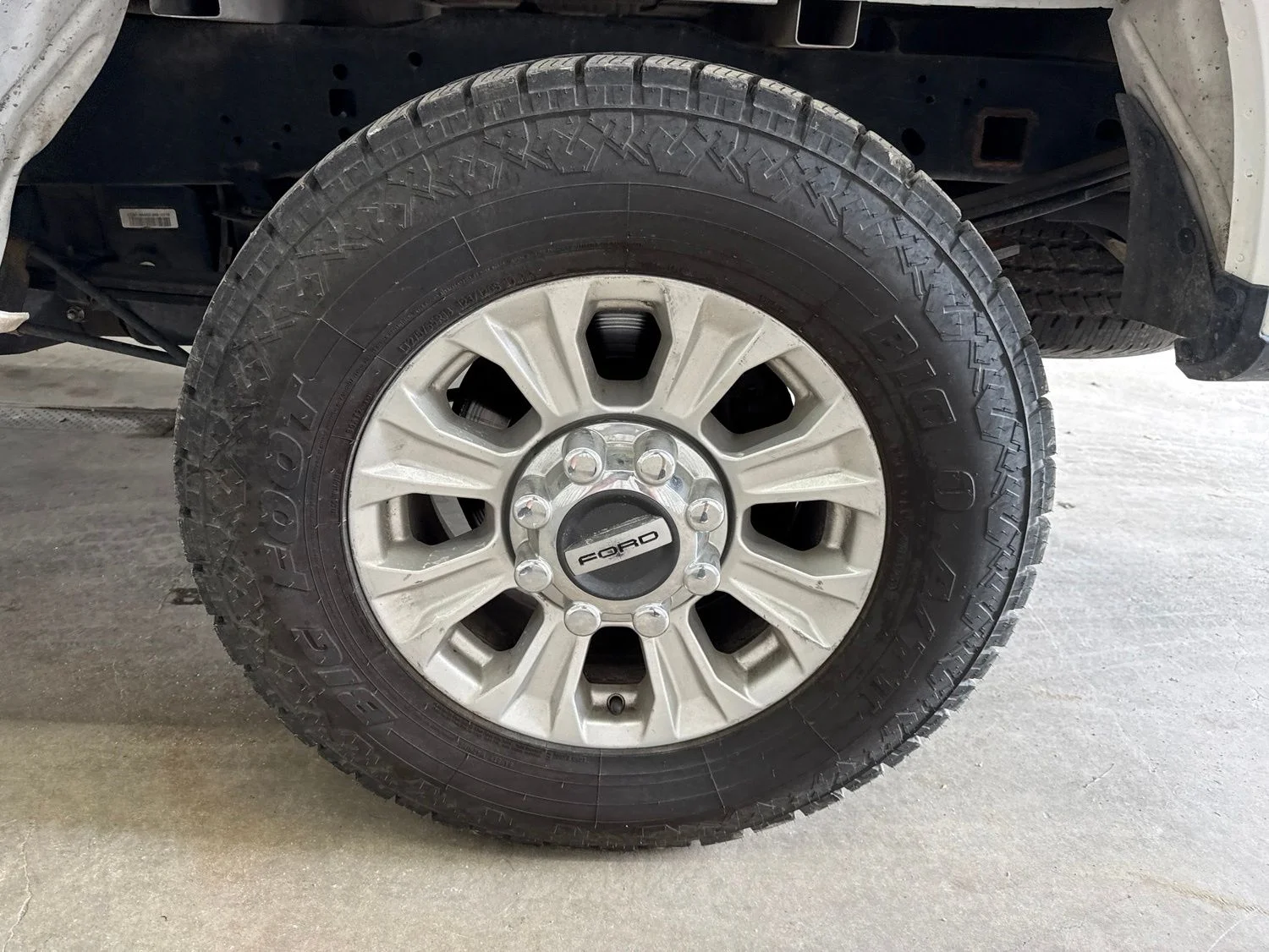 Used 2022 Oxford White Ford XLT image 11