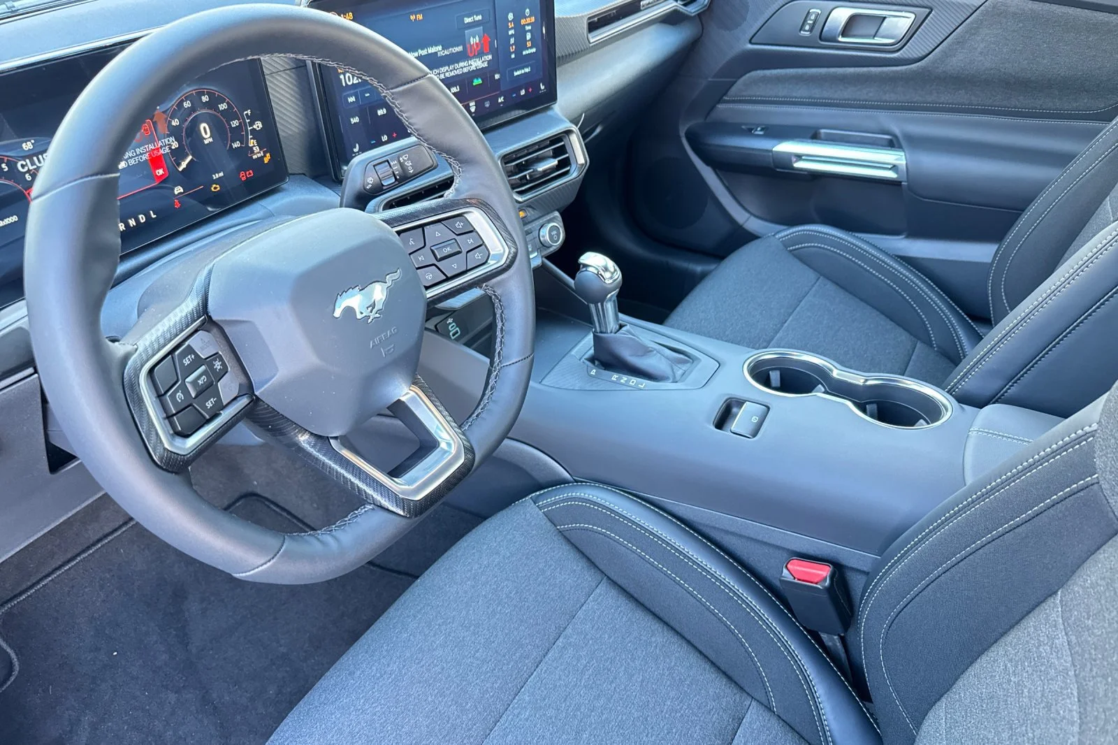 2026 Ford Mustang EcoBoost Fastback - Photo 10