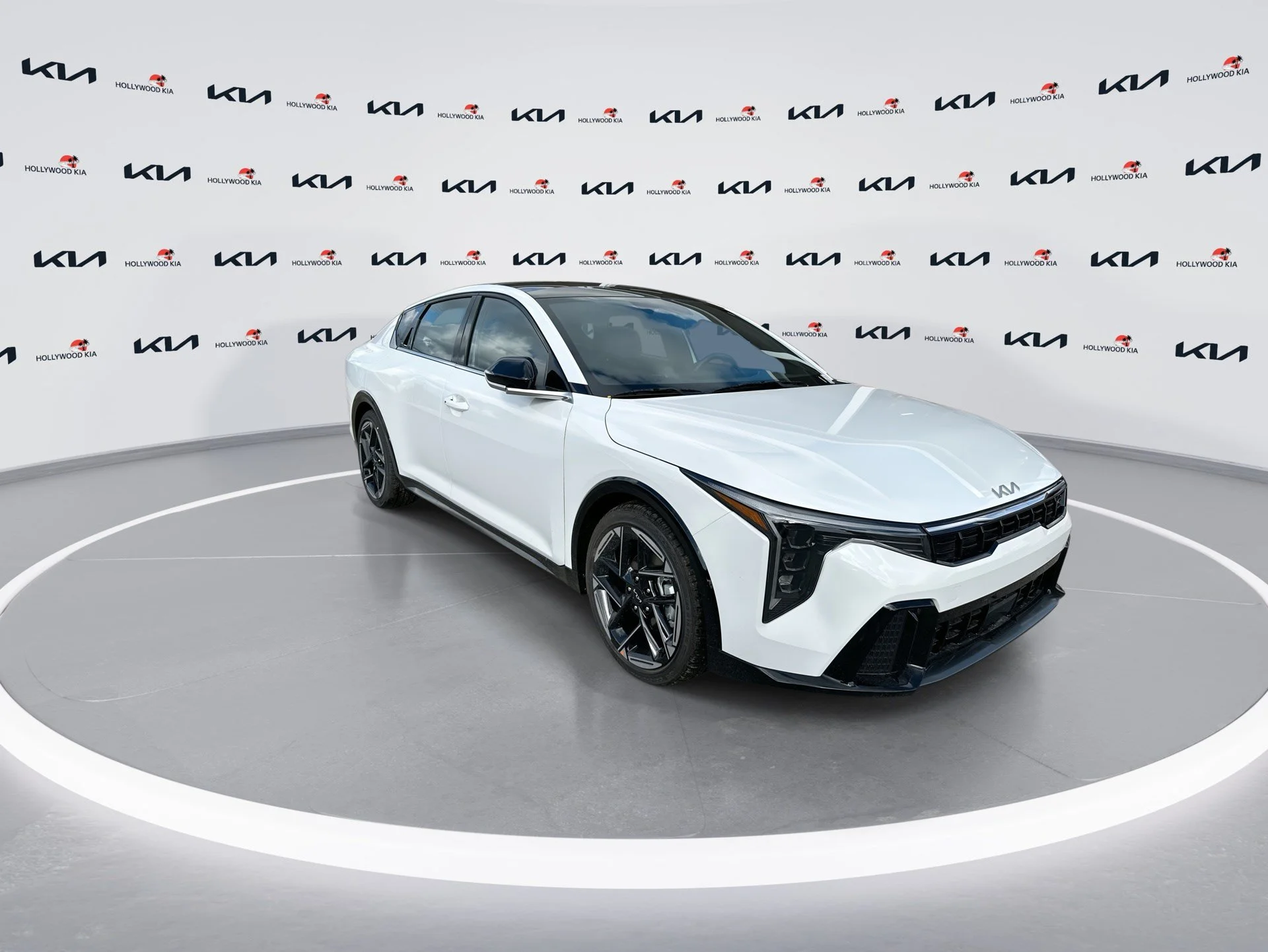 New 2026 Snow White Pearl Kia GT-Line image 2