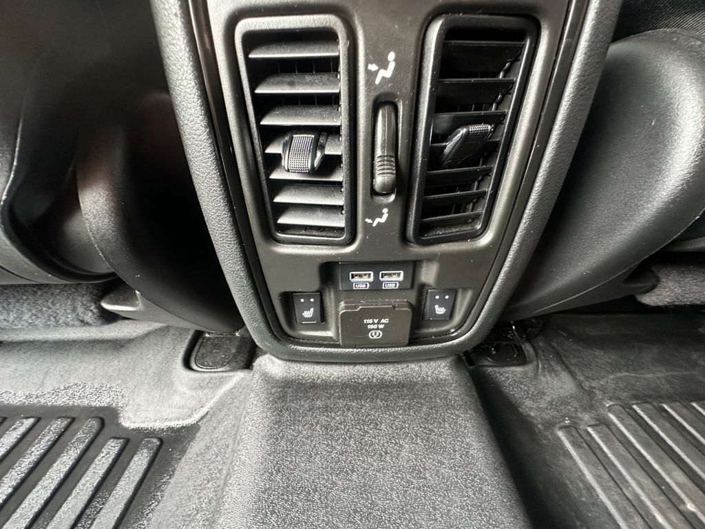 Used 2022 White Dodge R/T image 22