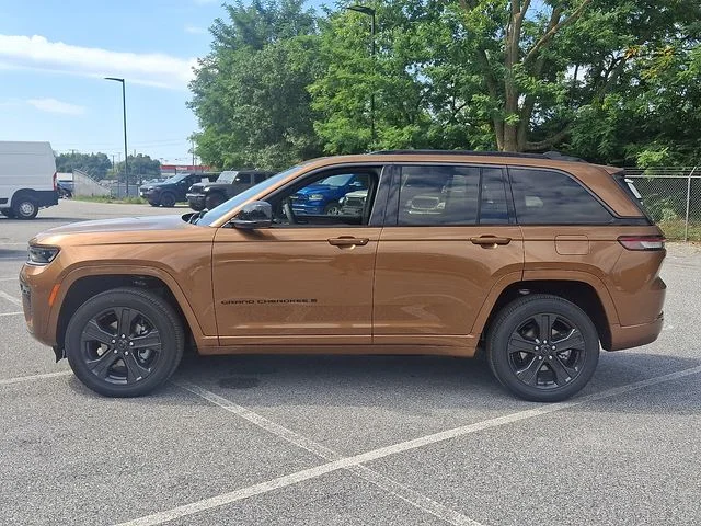 New 2027 Brown Jeep Limited Reserve image 5
