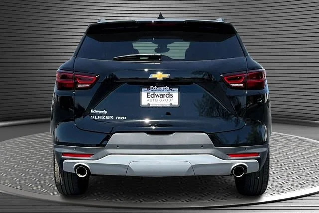 New 2026 Black Chevrolet 3LT image 4