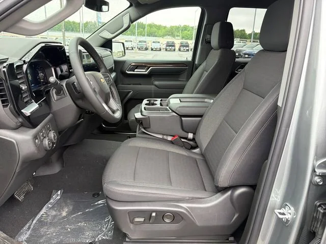 2026 Chevrolet Silverado 1500 LT - Photo 13
