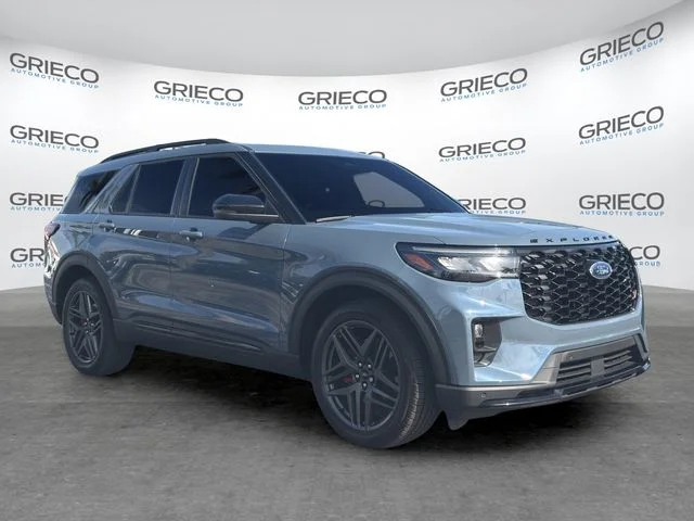 2025 Ford Explorer ST (PL535)'s photo