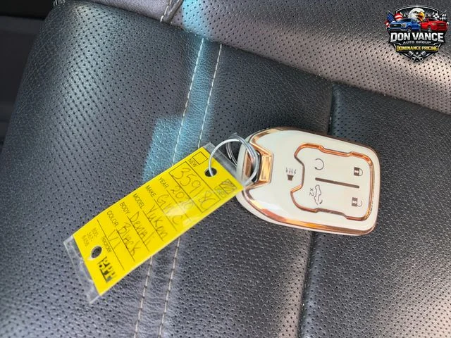 Used 2020 Black GMC Denali image 29
