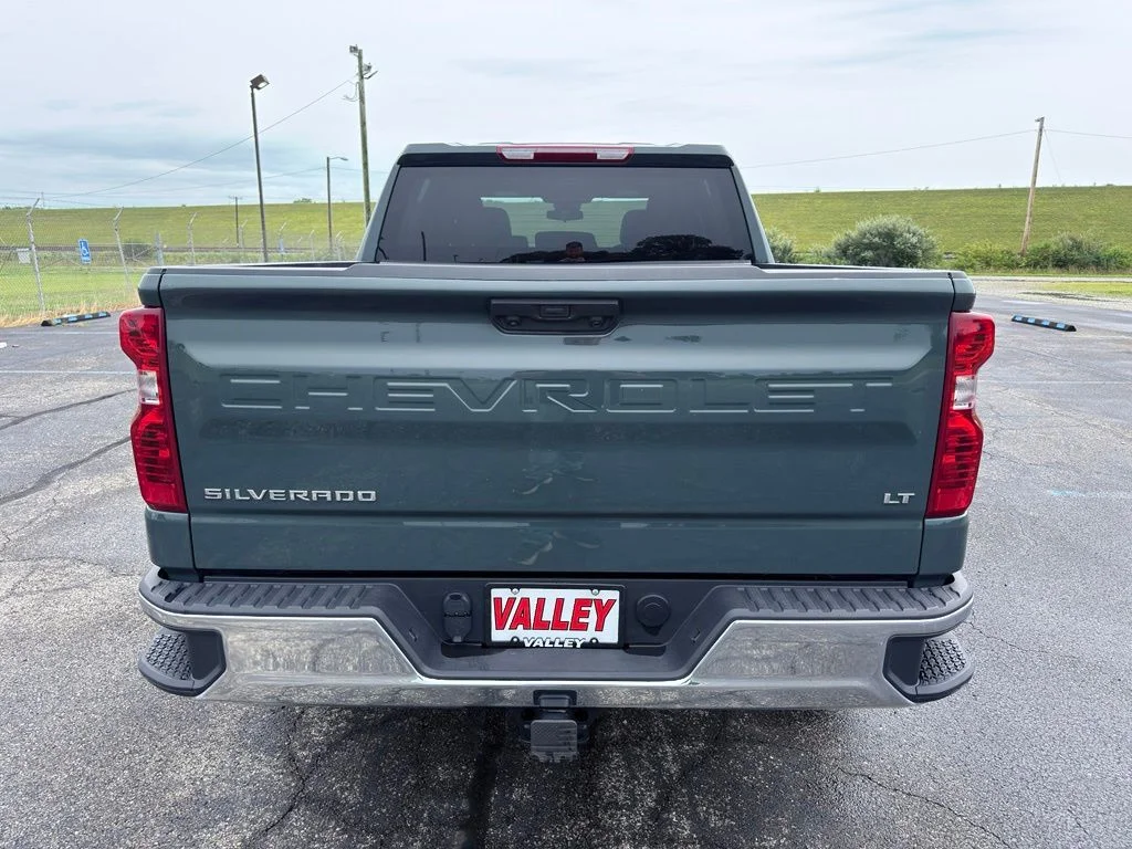 Used 2025 Gray Chevrolet LT image 10
