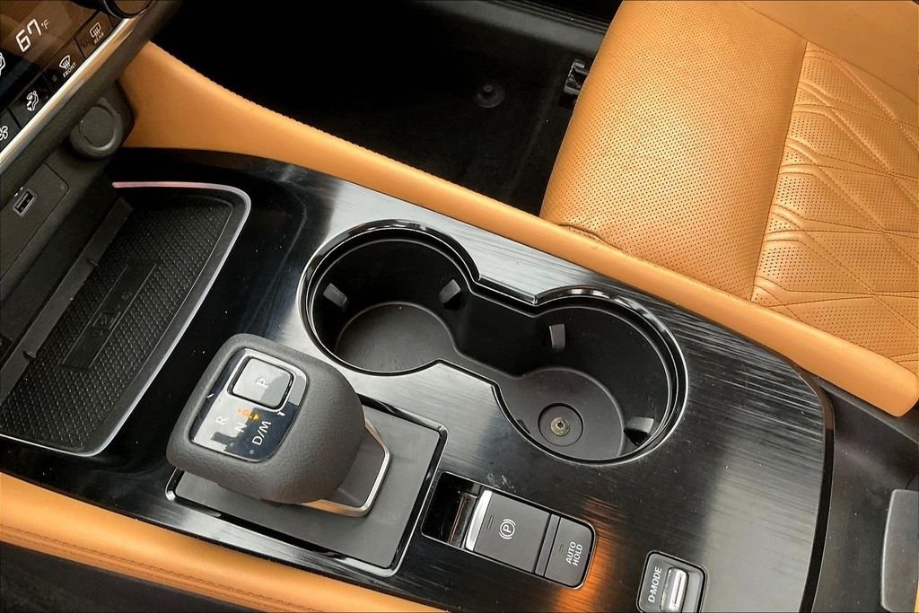 Used 2023 Gun Metallic Nissan Platinum image 18