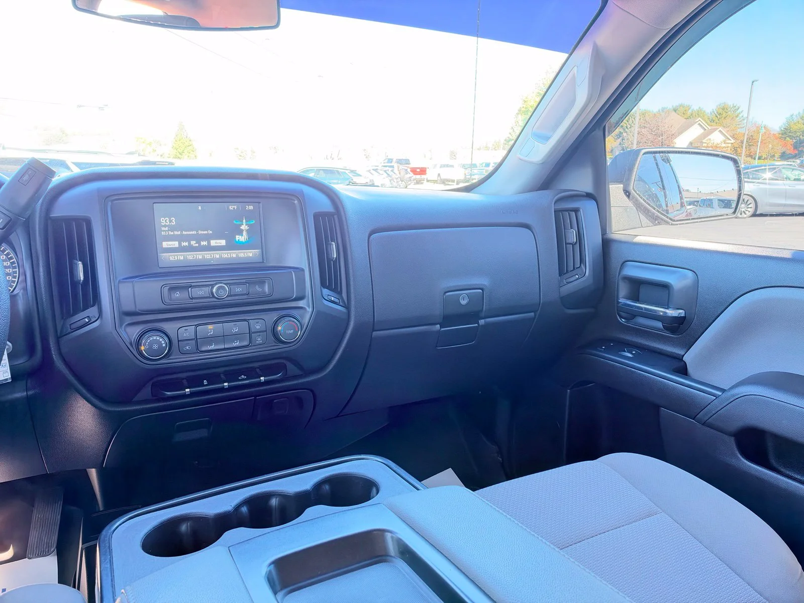 Used 2016 Red Chevrolet Custom image 50