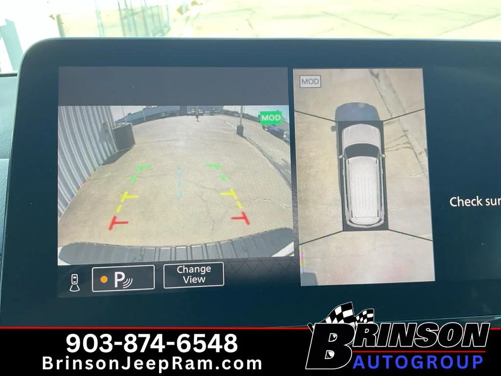 Used 2024 Aspen White Tricoat Nissan SL image 35
