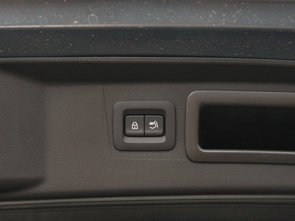 Used 2026 Polymetal Gray Metallic Mazda Premium image 29