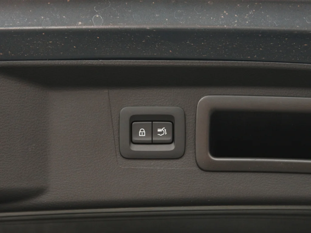 Used 2026 Polymetal Gray Metallic Mazda Premium image 29