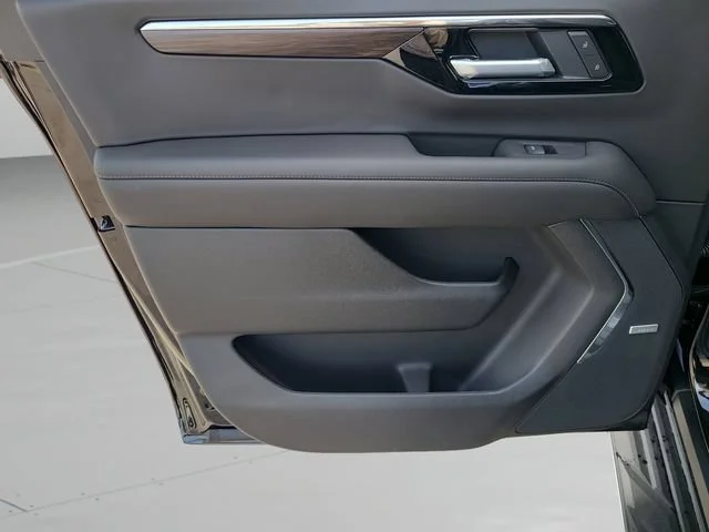 New 2026 Black Chevrolet LT image 19