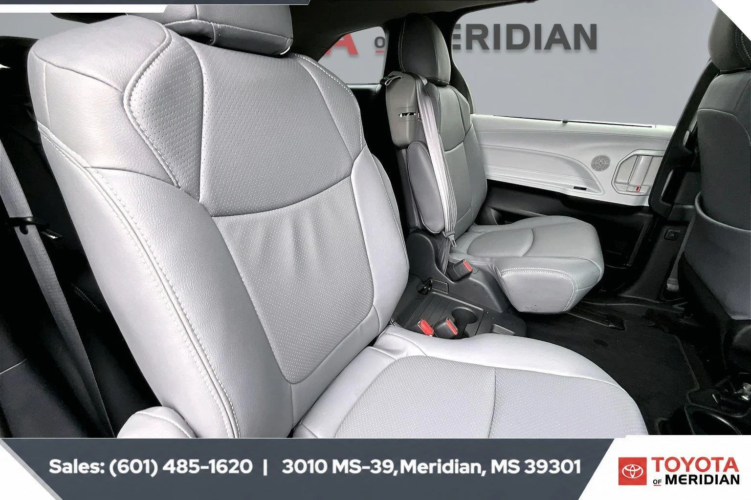 Used 2025 Celestial Silver Metallic Toyota LE 8-Passenger image 20