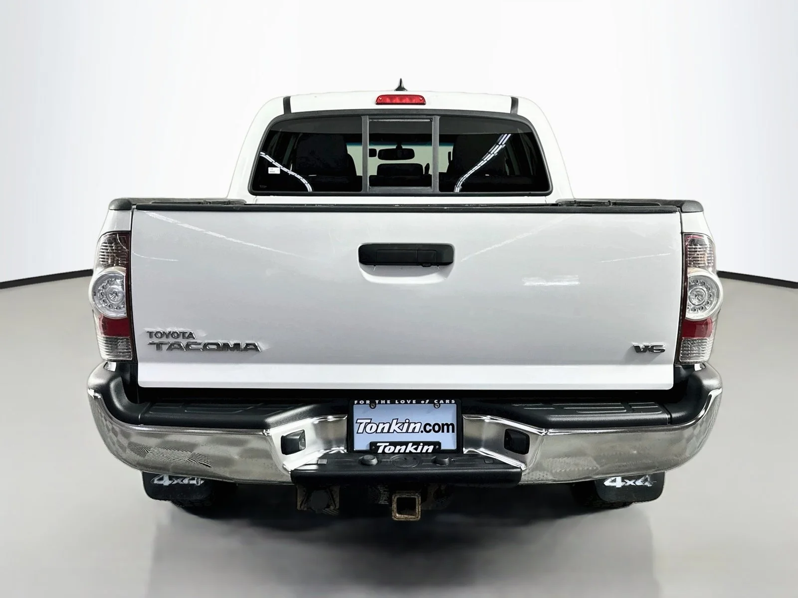 Used 2012 Super White Toyota Base image 6