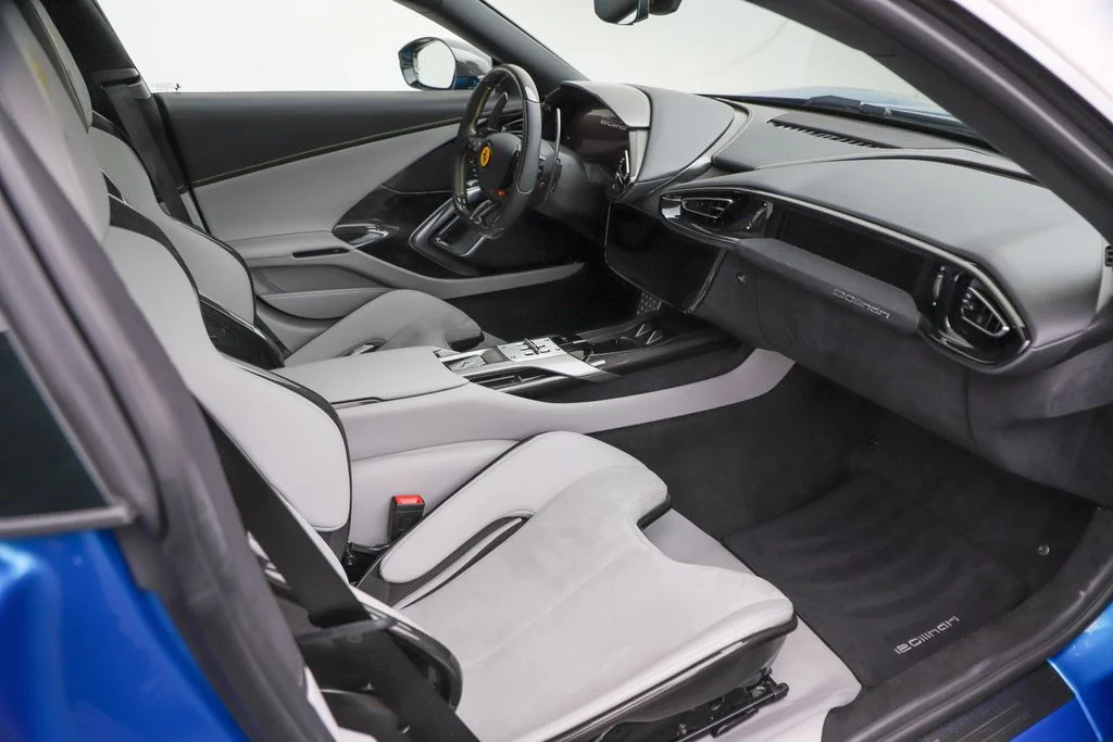 Used 2025 Blu Corsa Ferrari  image 19