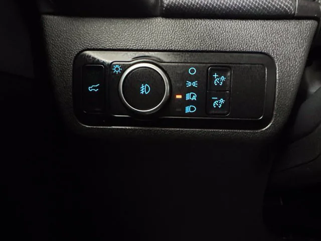 Used 2024 Gray Ford Outer Banks image 20